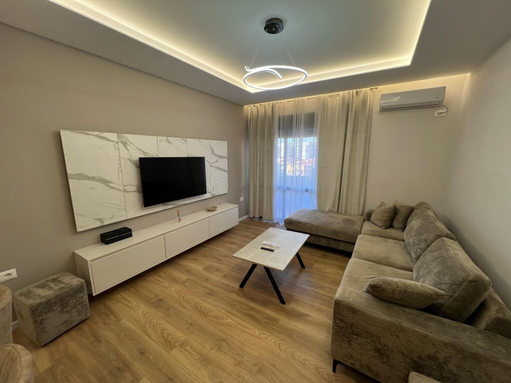 APARTMENT FOR RENT ON RRUGA KAVAJES - Image 8