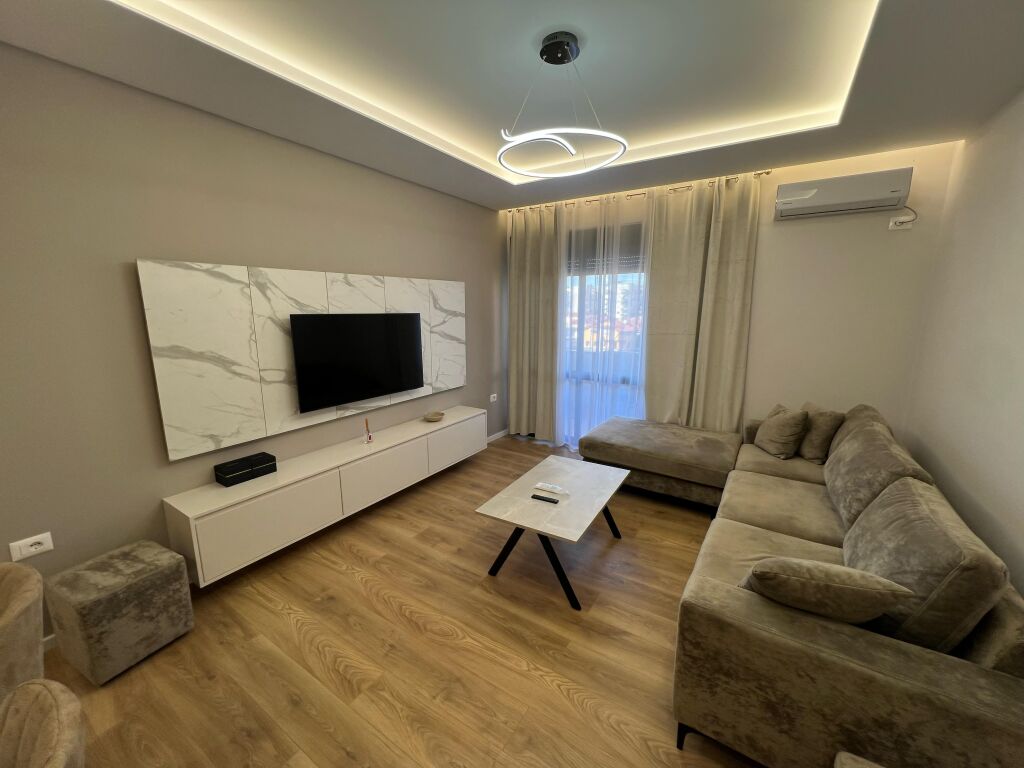 APARTMENT FOR RENT ON RRUGA KAVAJES - Image 9