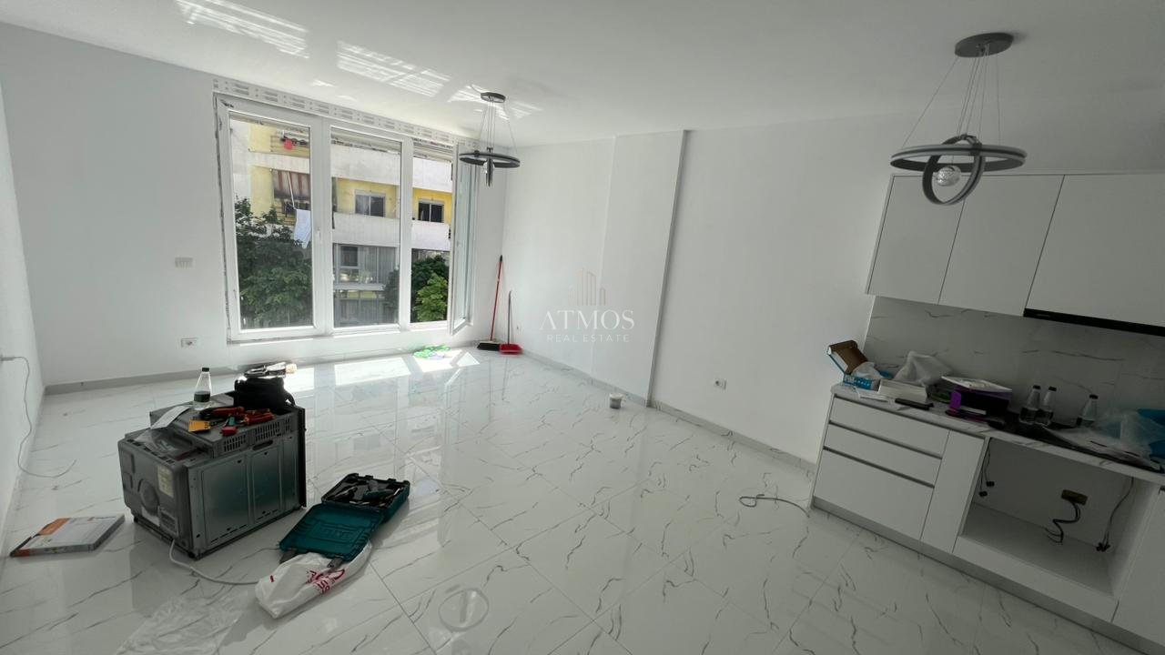 1-Bedroom Apartment for Rent on Rruga Jordan Misja - Image 2