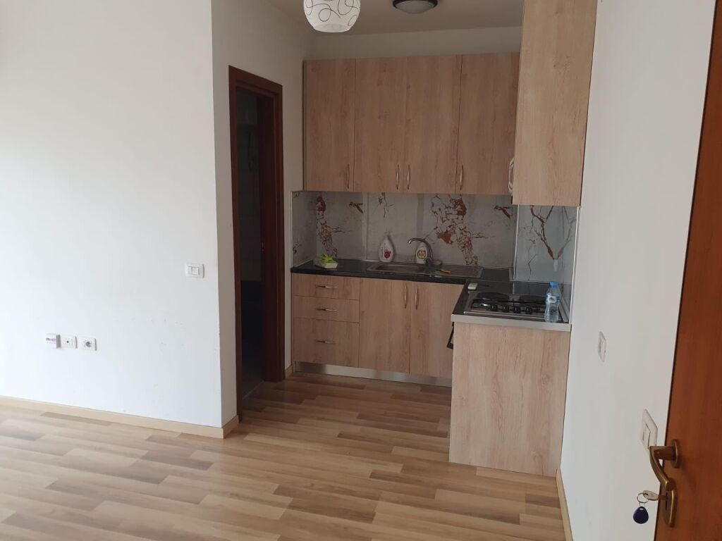 1+1 Unfurnished Apartment for Rent – Ish Fusha e Aviacionit - Image 2