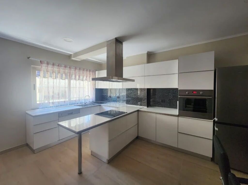 2+1+2 Apartment for Rent – Komuna e Parisit - Image 2