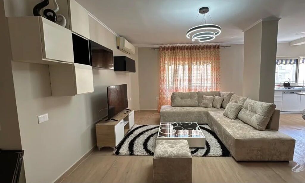 2+1+2 Apartment for Rent – Komuna e Parisit - Image 3