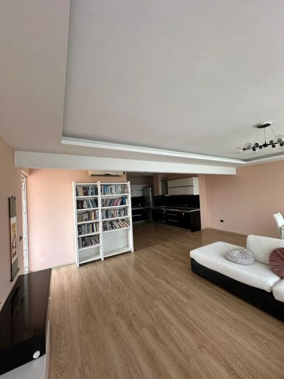 2+1 Apartment for Rent Rruga Dritan Hoxha - Image 2
