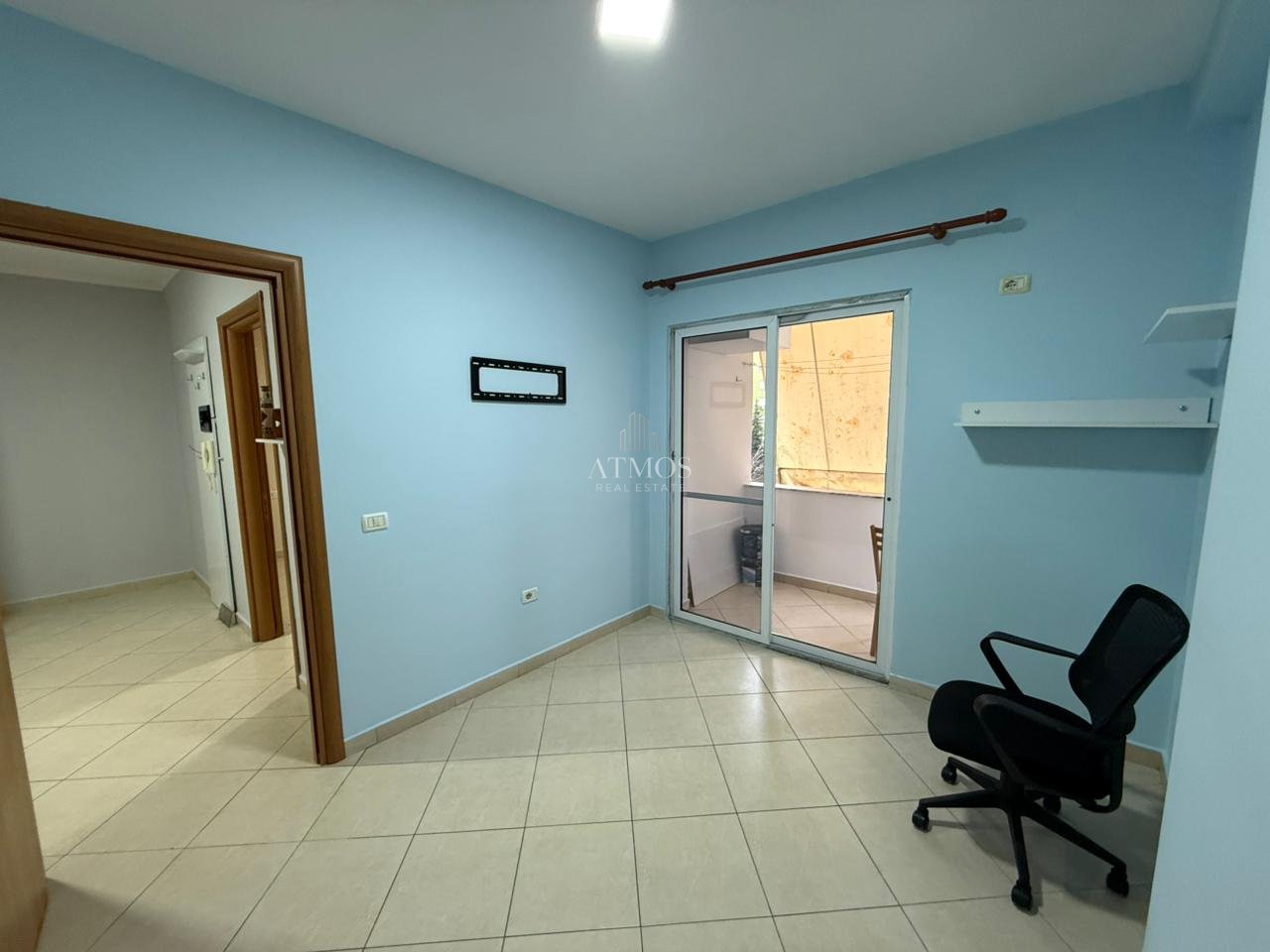 2+1 Apartment for Rent Near Medreseja, Rruga 4 Deshmoret - Image 3