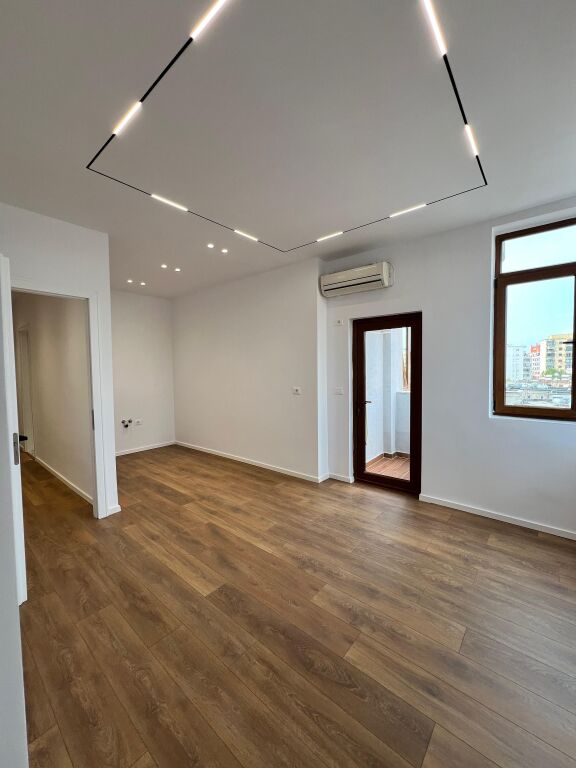 1+1 Apartment for Sale – Rruga Irfan Tomini, Tirana e Re - Image 2