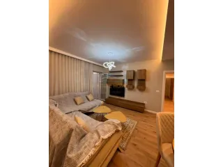 Disponojme apartament 2+1 me Qera, Rruga Sulejman Pasha Tirane - Miniaturë 1