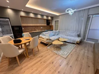 Disponojme apartament 2+1 me Qera, Rruga Sulejman Pasha Tirane - Miniaturë 10