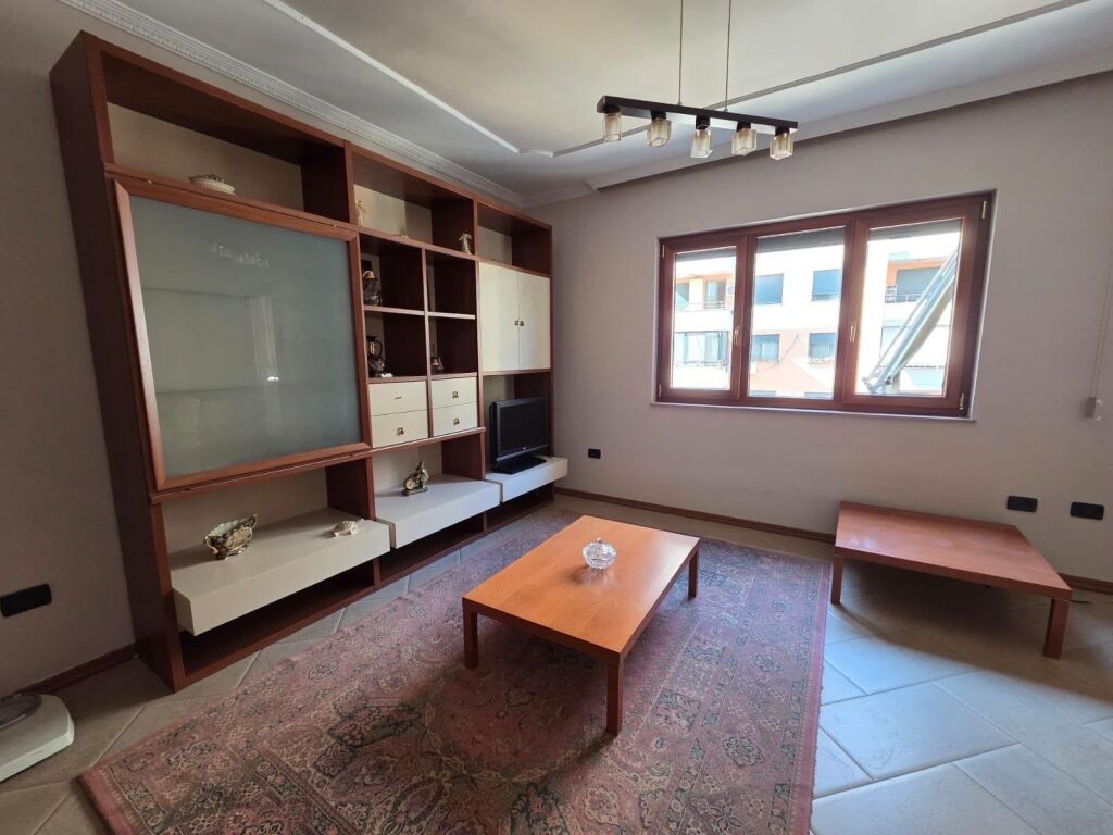 2+1 Apartment for Rent in Komuna e Parisit - Image 2
