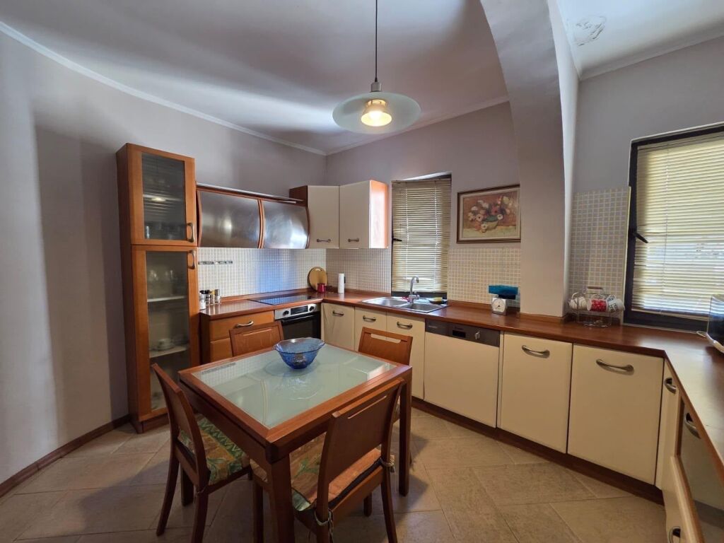 2+1 Apartment for Rent in Komuna e Parisit - Image 3