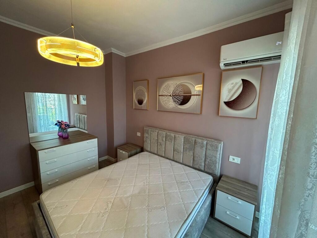 2+1 Apartment for Rent, Rruga Reshit Petrela - Image 2