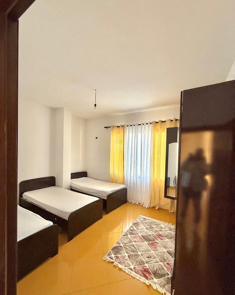 1+1 Apartment for Rent in 21 Dhjetori, Tirana - €450 | 50 m² - Image 2