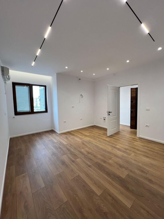 2+1 Apartment for Sale – Rruga Irfan Tomini, Tirana e Re - Image 2