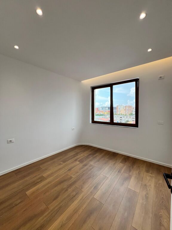 2+1 Apartment for Sale – Rruga Irfan Tomini, Tirana e Re - Image 8