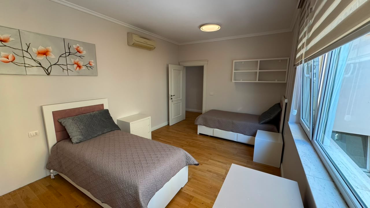 Shitet Apartament 3+1+2, Kopeshti Zoologjik - Foto 4