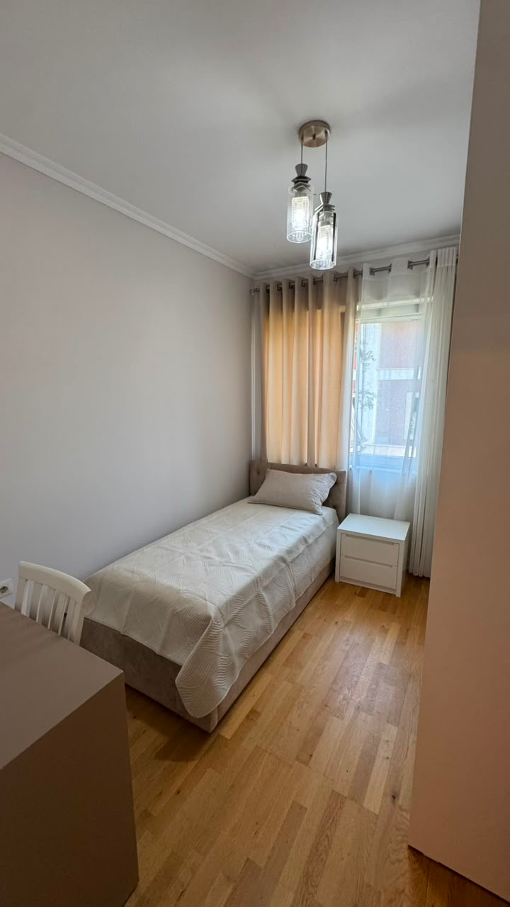 Shitet Apartament 3+1+2, Kopeshti Zoologjik - Foto 5
