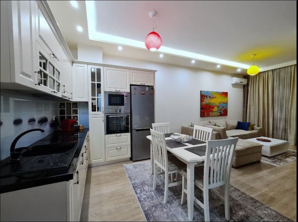 1+1 Apartment for Rent in Komuna e Parisit - Image 4