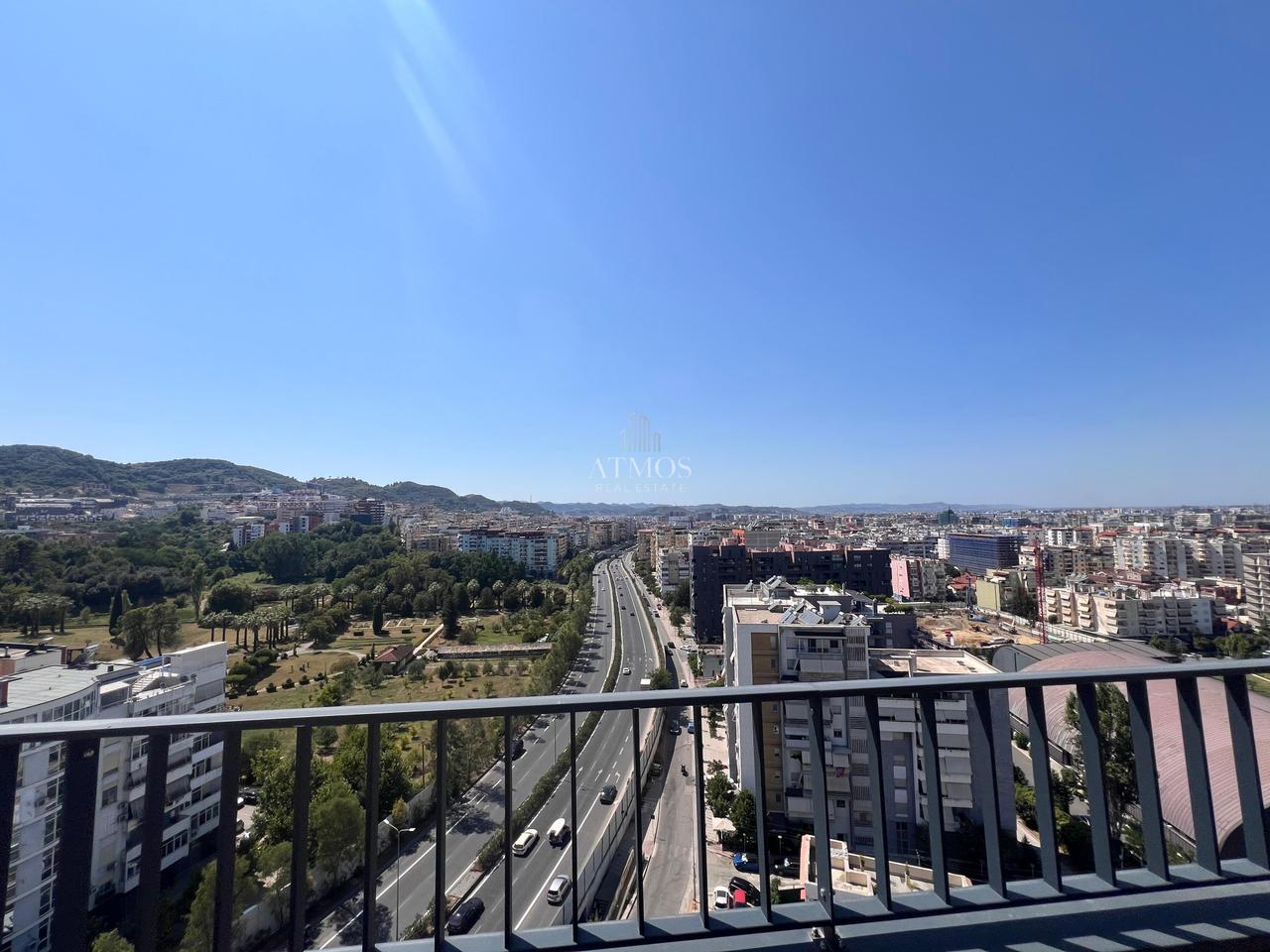 2+1+2 Apartment for Sale + Parking Spot – Lake View, Liqeni Artificial - Image 3