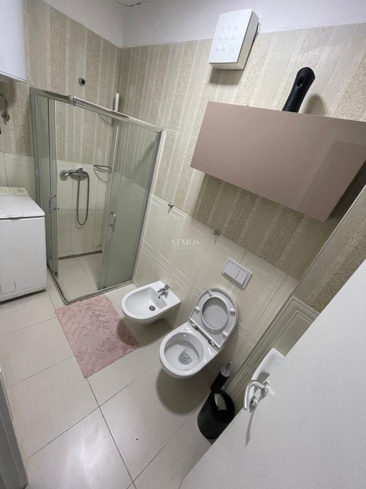1+1 Apartment at Stadiumi Dinamo - Image 3