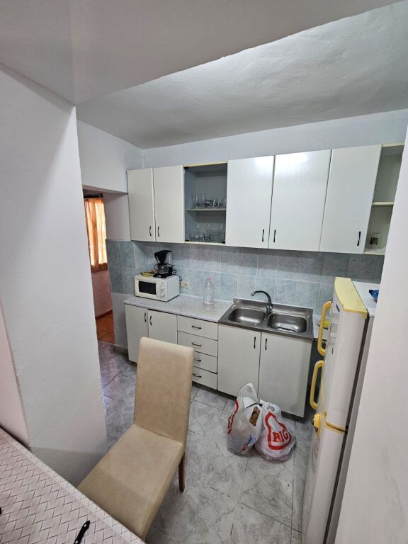 1+1 Apartment for Rent at Shkolla e Baletit - Image 2