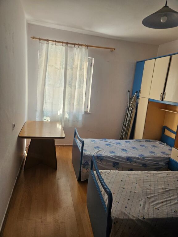 1+1 Apartment for Rent at Shkolla e Baletit - Image 4