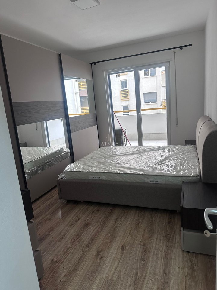 1+1 Apartment for Rent in Laprakë, Aura Complex, Tiranë - 600€ | 70 m² - Image 3