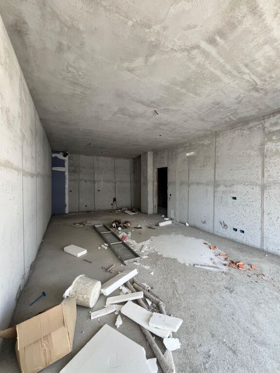 2+1+2 Apartment for sale, Kopshti Zologjik - Image 8