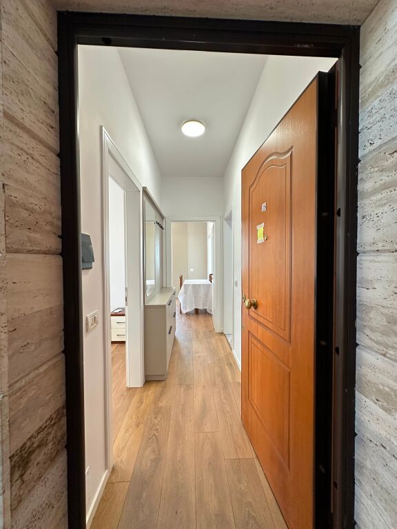 2-bedroom Apartment for rent – Kopshti Botanik Zoologjik - Image 4