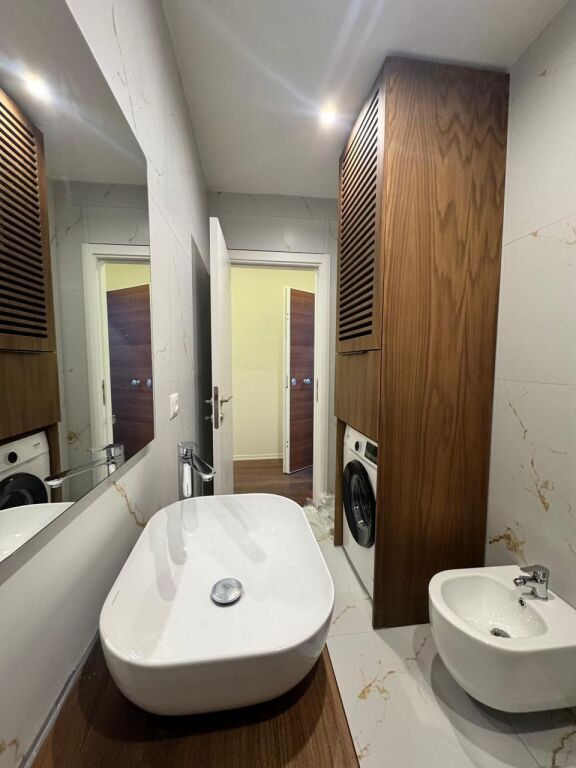 2+1+P Apartment for Rent in Xhamllik - Image 4
