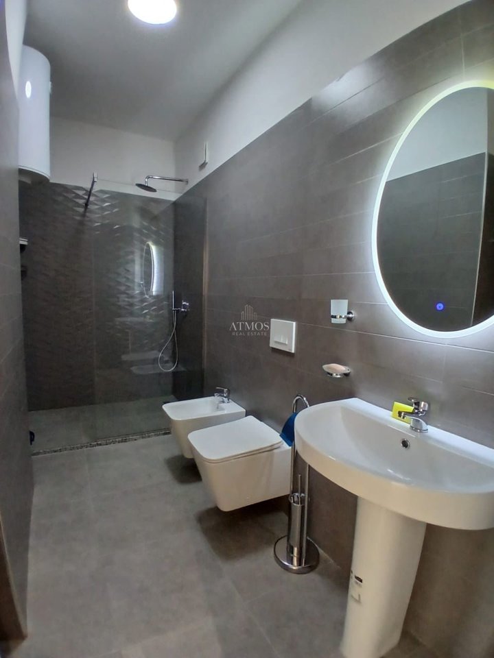 2+1 Apartment for rent, Zogu i Zi - Image 5