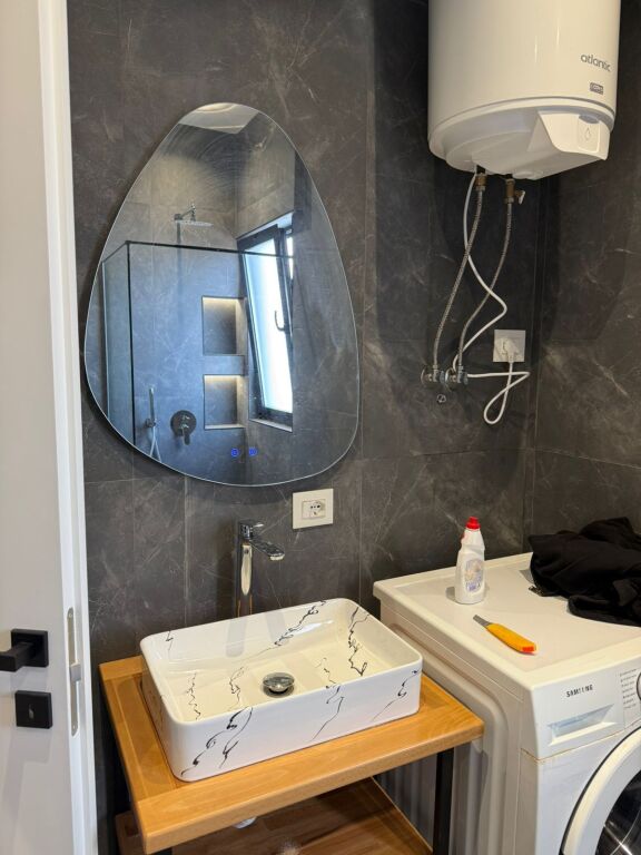 1+1 Apartment for Rent in Kodra e Diellit - Image 3