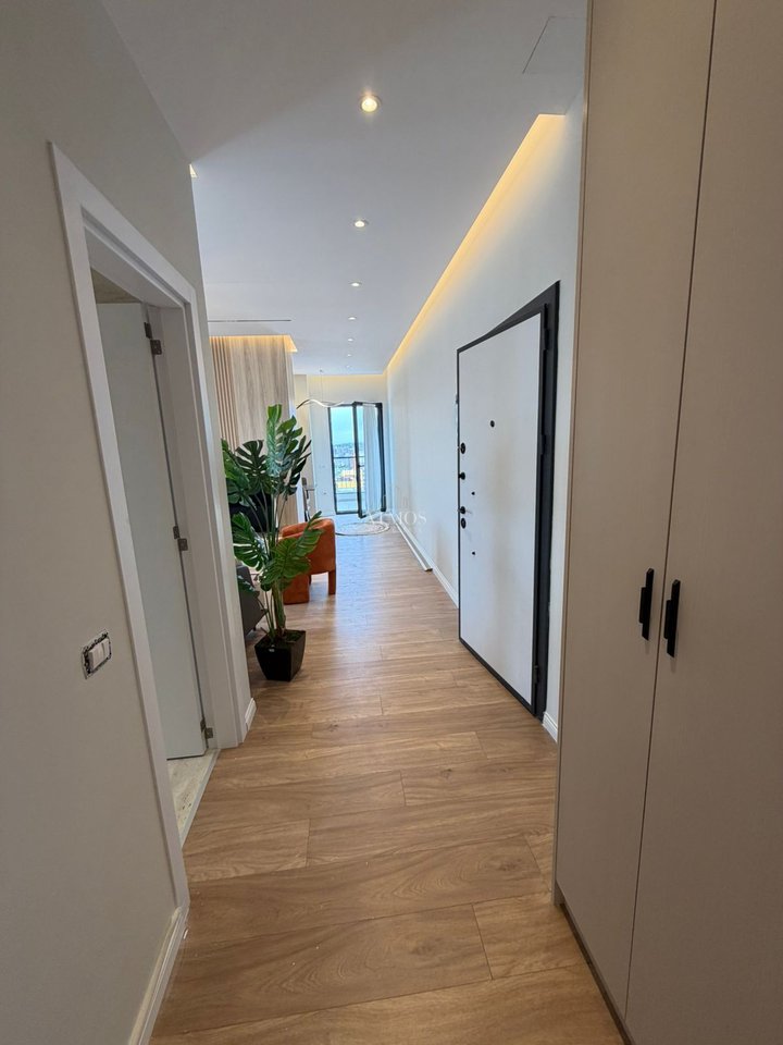 LUXURY 1+1 Apartment for Rent, Rruga Barrikadave - Shkolla Lidhja Prizrenit - Image 4