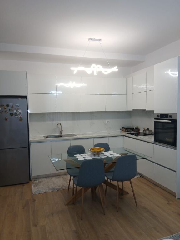 2-bedroom Apartment for rent – Rruga Siri Kodra - Image 3