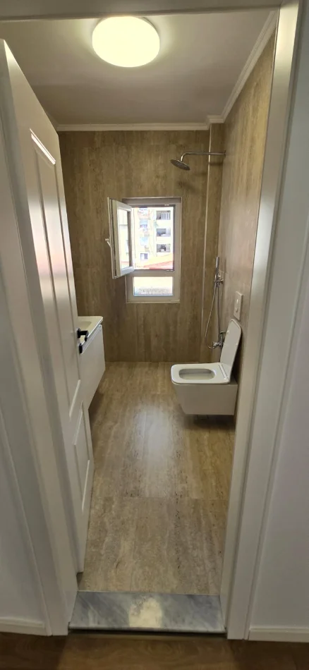 1-bedroom Apartment for sale – Rruga Ndre Mjeda - Image 5