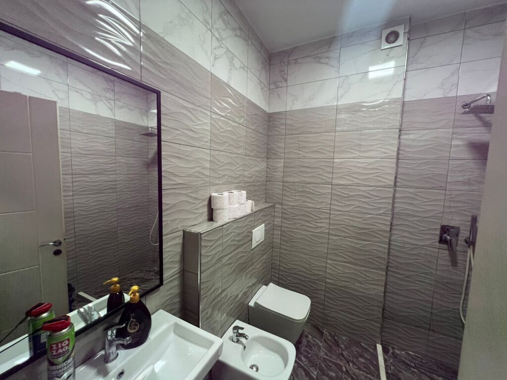 1+1 APARTMENT FOR RENT AT FUSHA E AVIACIONIT - Image 4