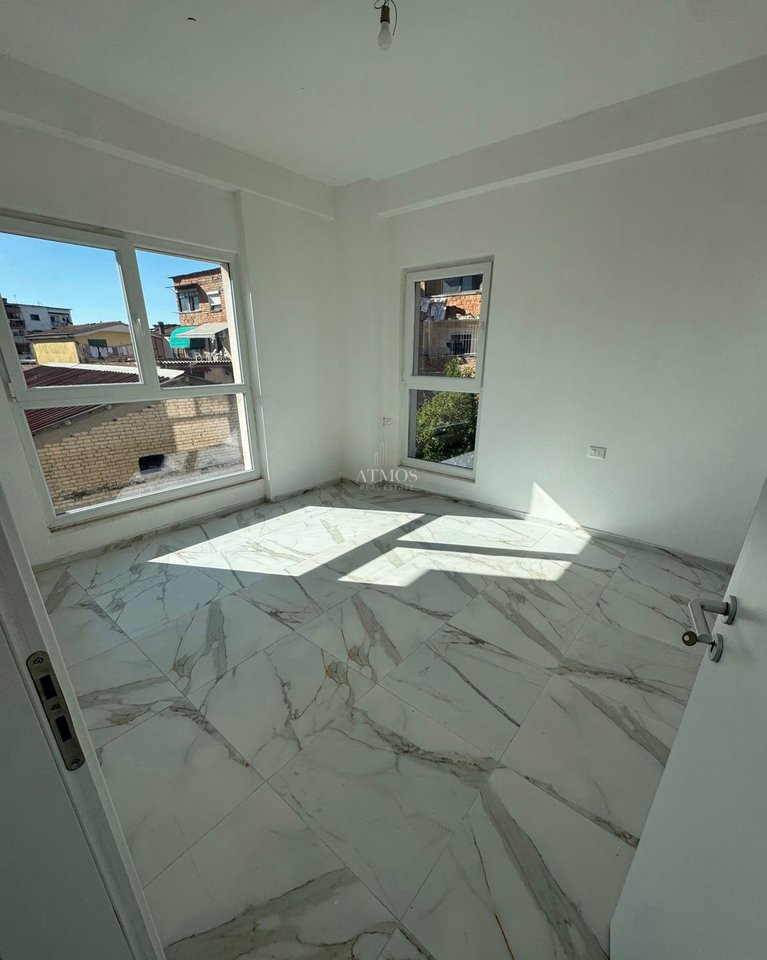 1+1 Apartment for Rent in Laprakë, Aura Complex - Image 2
